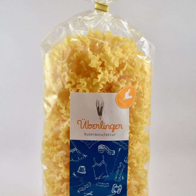 Schokolierte Wildbolognese mit Eier-Rüschen